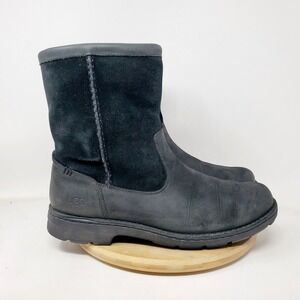 UGG Foerster Boots Mens 9 Black Leather Suede Shearling Lined Shoes